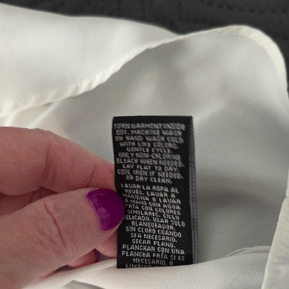 NWT Zac & Rachel White Blouse with Gathered Detail - Picture 8 of 8